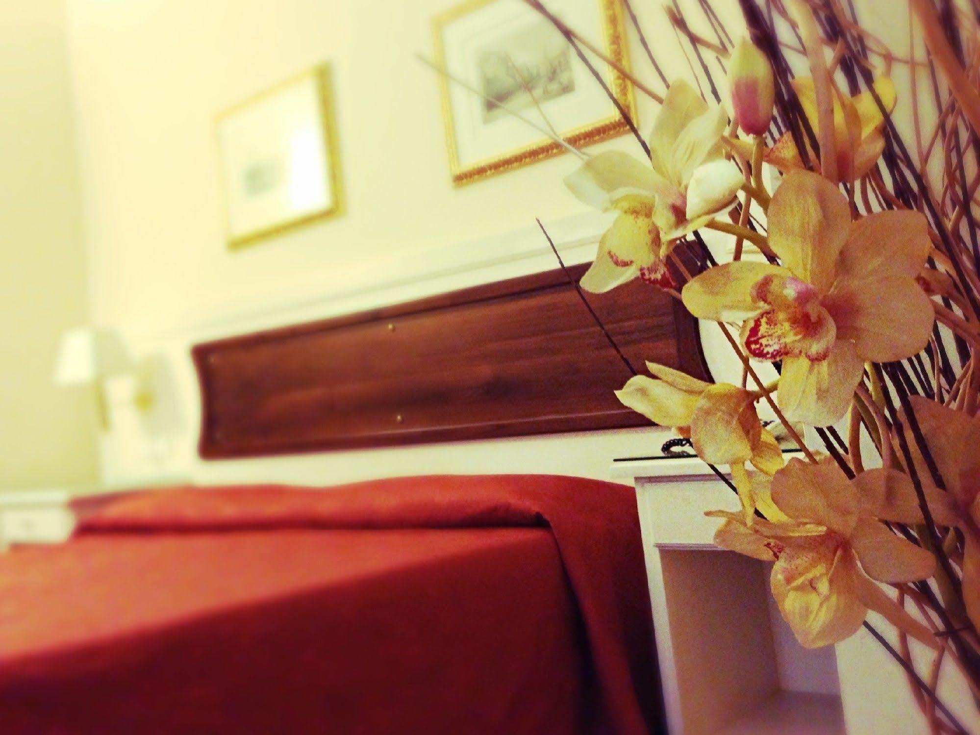 Bed and Breakfast Residenza Domiziano Rom Exterior foto