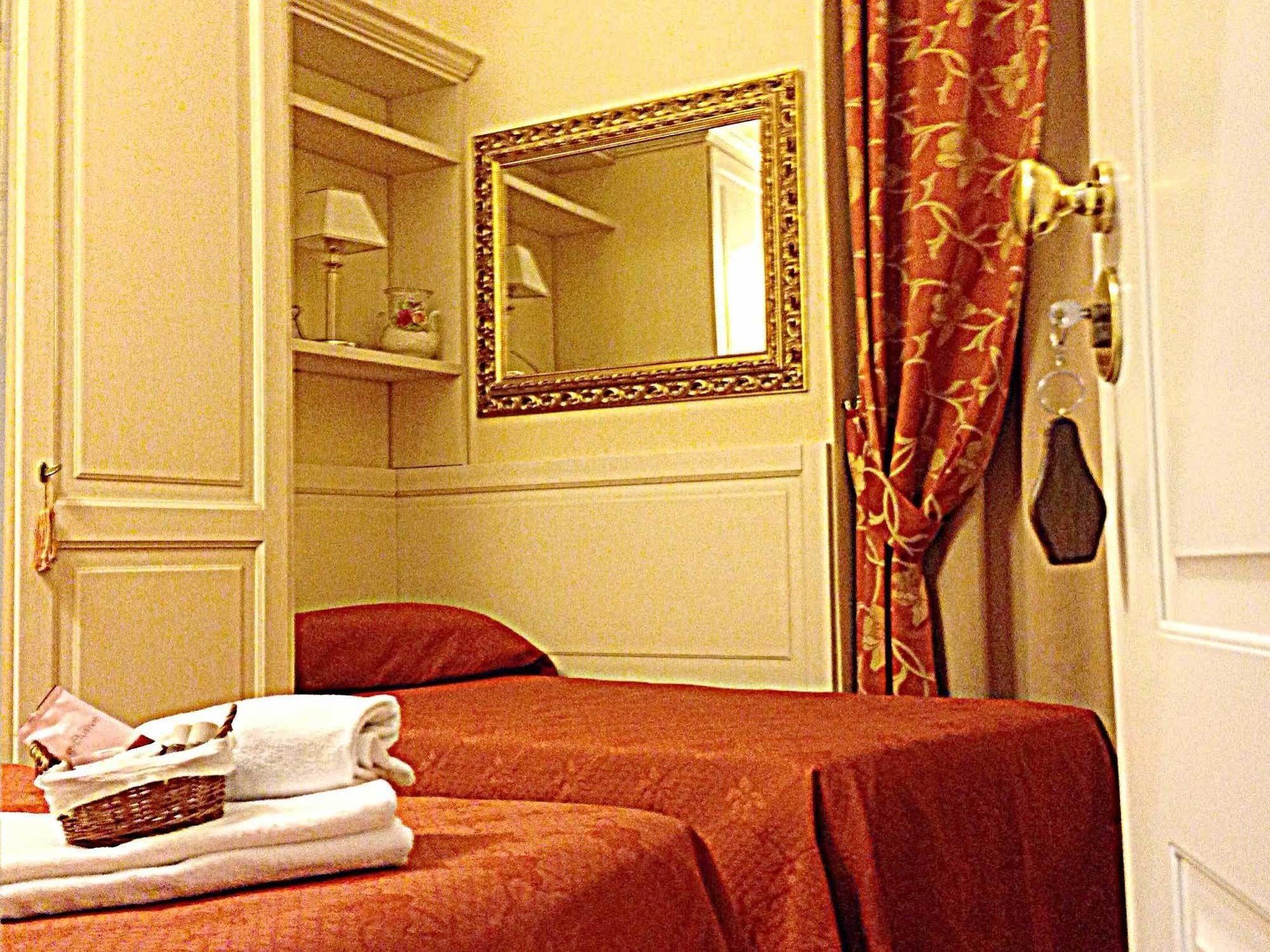 Bed and Breakfast Residenza Domiziano Rom Exterior foto